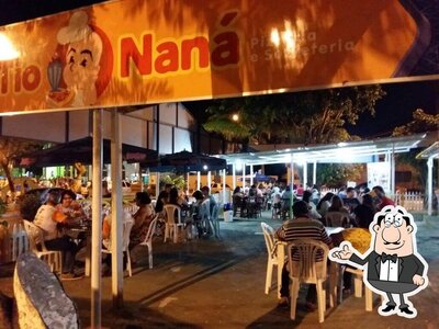 O interior do Restaurante e pizzaria Tio Naná