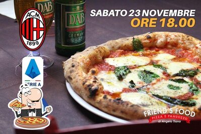 Prova una pizza al pub & bar Friend's Food Di Angelo Tiano