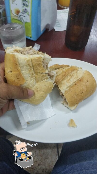 Comida em Churrascaria e Lanchonete Recanto