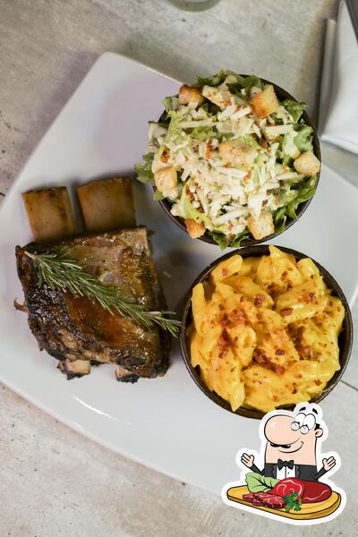 Escolha refeições de carne no Donatello Food House