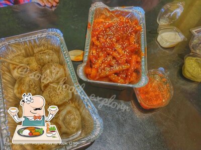 Food at Momos Garage & BBQ Garage (Aabrestro Garage LLP)