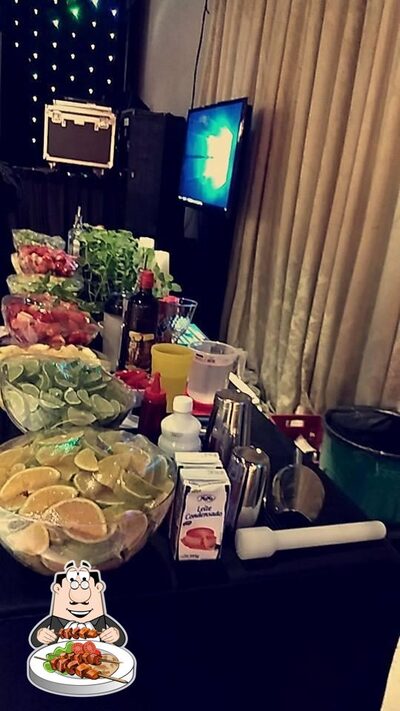Comida em Angel's Drinks