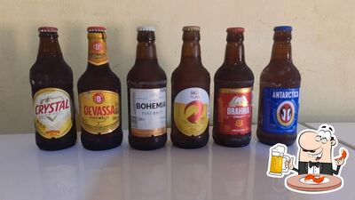 Você pode tomar uma tulipa de cerveja leve ou escura