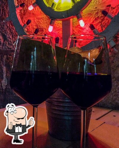 Puoi ordinare un drink dal menu