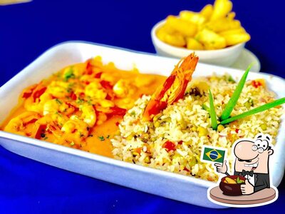 Comida em Restaurante Aventureiro