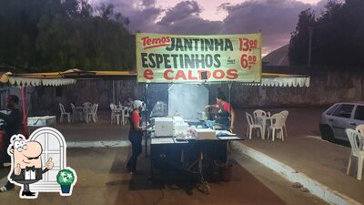 Você pode espairecer no na área externa do Hamburgueria do DaLua