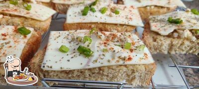At Cafe Tuktuk, you can try pizza