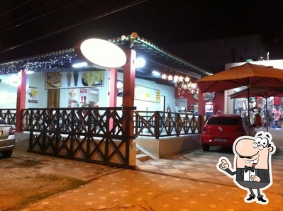 Descubra o exterior do Pastéis de Tangará