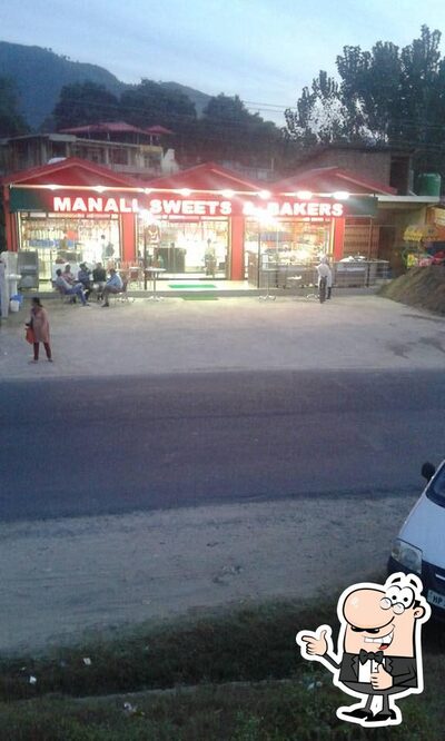 Manali Sweets. photo