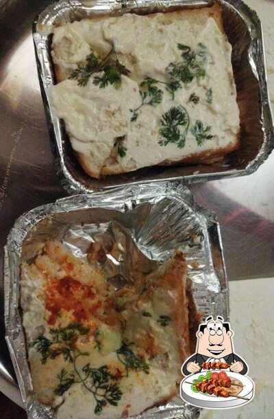 Food at VK Momos