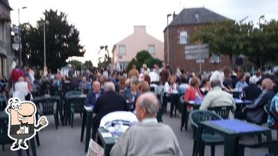 Découvrez l'intérieur de Le Longchamp