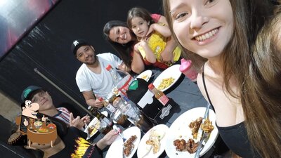 Platos en Pizza dos Heróis