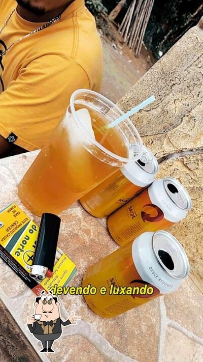 UAIDEGA FERREIRA's offerece uma gama de bebidas