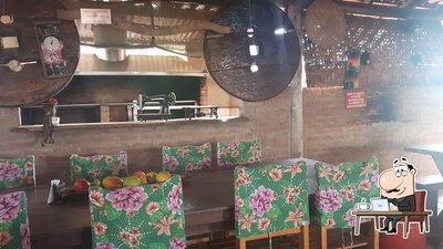 Veja imagens do interior do Lanchonete Café Da Roça