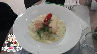 1838 sert un nombre de plats sucrés