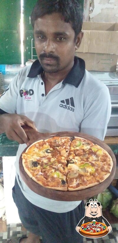 At FOOD SALSA, you can order pizza