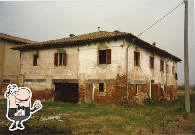 Puoi goderti l'aria fresca da seduto all'esterno di Ristorante Del Rio