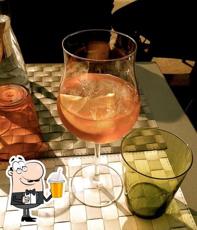 Découvrez diverses boissons disponibles à Brasserie d'Arc
