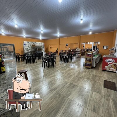 O interior do Restaurante da Serrinha