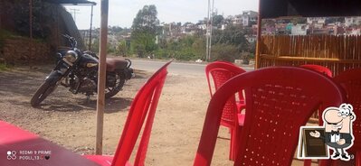 The exterior is an important feature of Thappa Cafeteria