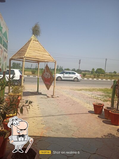 You can get some fresh air at the outside area of ब्रह्मचारी उपहरगृहम