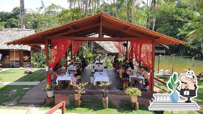 Veja a parte externa do Restaurante Rural Terra do Meio