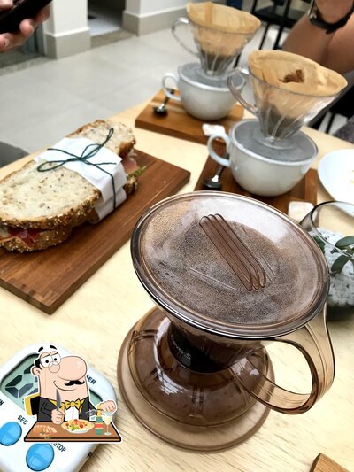 Platos en Goá Café