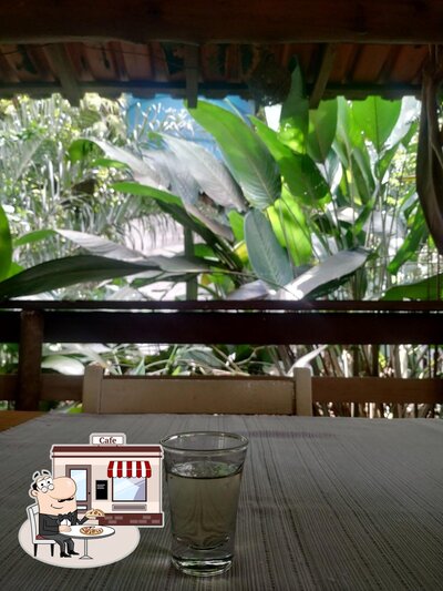 Veja imagens do exterior do Restaurante Ao Pé da Serra