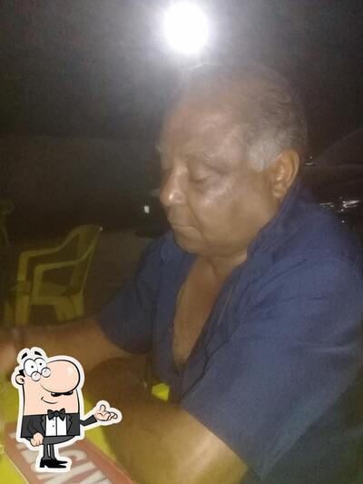 O interior do Zé Do Bar