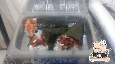 Rolos de sushi são oferecidos por Temaki in Home