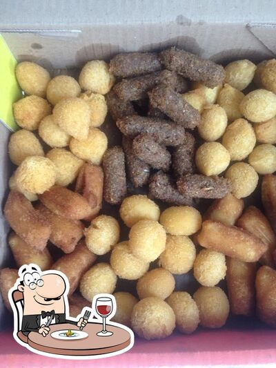 Comida em Maria Coxinha