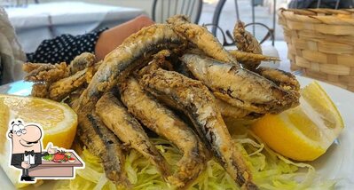 I clienti di Ci Voleva Traditional Ortigia'S Fish Cuisine possono godersi vari prodotti di cucina di mare