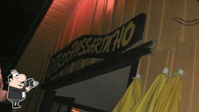 A representação visual da marca do Bar do Passarinho