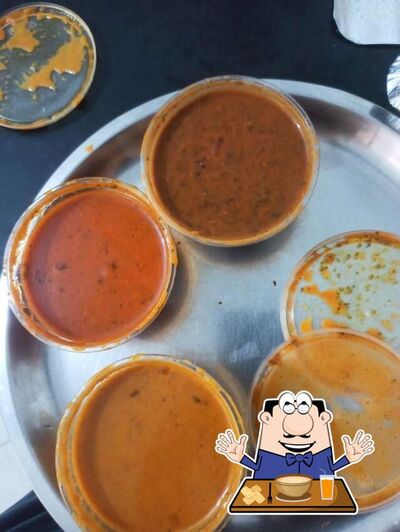 Meals at Royal Grill