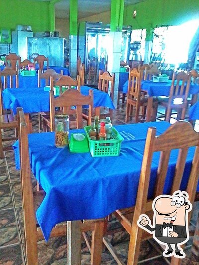 Veja imagens do interior do Churrascaria da Glória