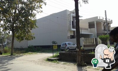 Check out how GREEN VIEW PARK looks outside