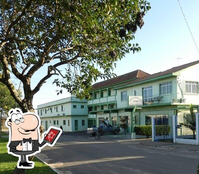 Veja imagens do exterior do Hotel e Churrascaria Gaúcho Cacequi RS