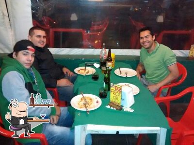 O interior do Pizzaria Florença