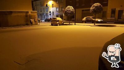 Guarda gli esterni di Bar café Tacco12