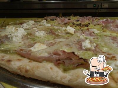 A Landi's, vous pouvez profiter des pizzas