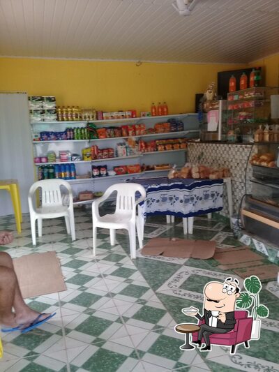 O interior do Padaria JK