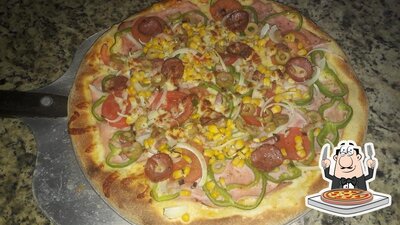 No Recanto Forneria, você pode degustar pizza