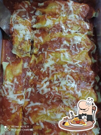 Experimente pizza no Tuca Restaurante