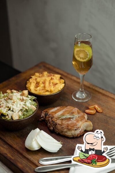 Escolha refeições de carne no Donatello Food House