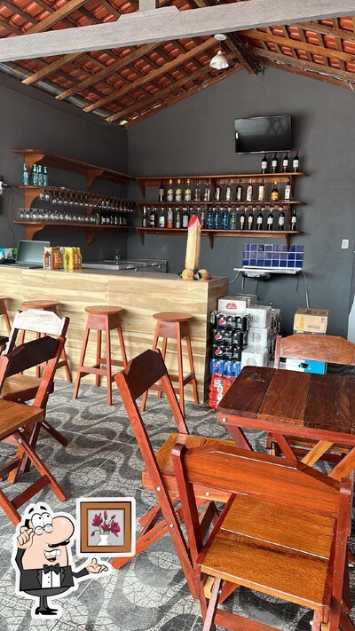 Veja imagens do interior do Portuga & Brasuca