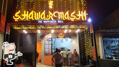 The interior of Shawarmashi