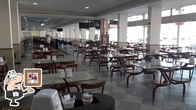 O interior do O Fazendeiro - Posto de serviços, Hotel e Restaurante