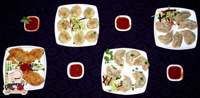 Food at Momos-Shack