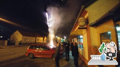 Guarda gli esterni di Caffe Bar Lovac