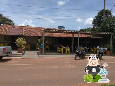 Descubra o exterior do Pira Restaurante & Conveniência